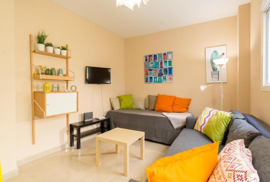 Historic Apartamentos Parking Gratis 5P Jinetes Малага Екстериор снимка